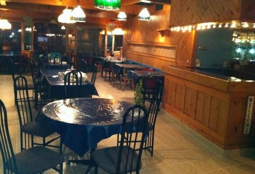 מוטל Travelers Inn