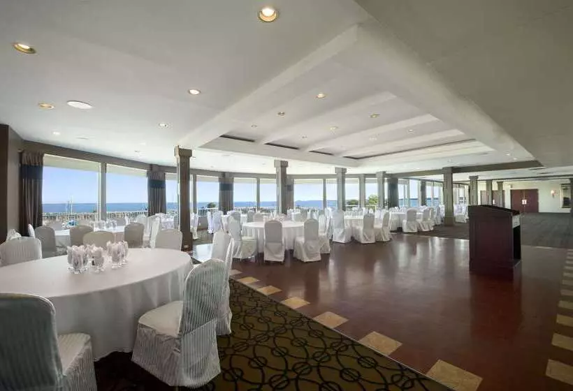 Ramada By Wyndham Jordan/beacon Harbourside Resort