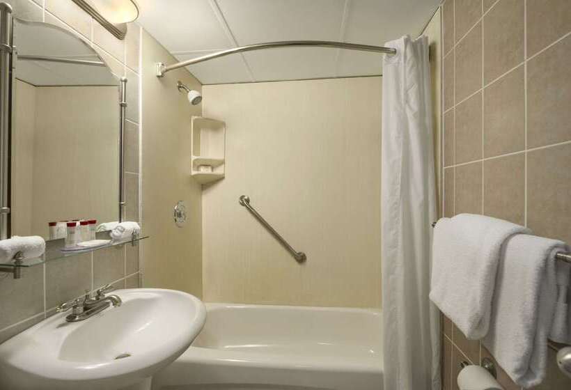 Ramada By Wyndham Jordan/beacon Harbourside Resort