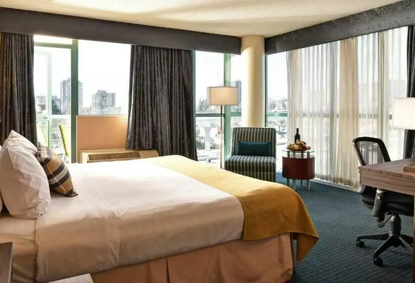 Executive Plaza Hotel & Conference Centre, Metro Vancouver