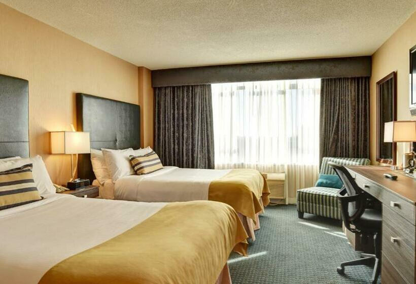 Executive Plaza Hotel & Conference Centre, Metro Vancouver