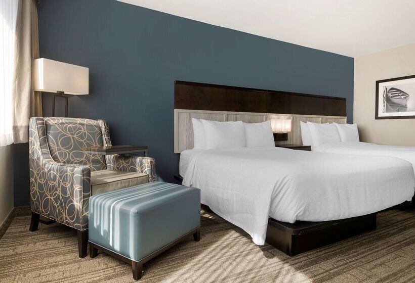 Best Western Plus Chocolate Lake Hotel Halifax