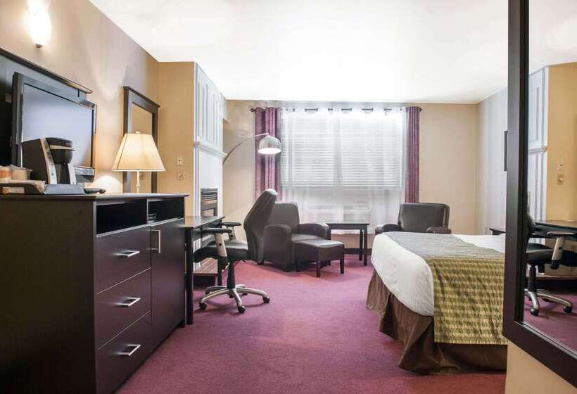 Clarion Hotel & Conference Centre