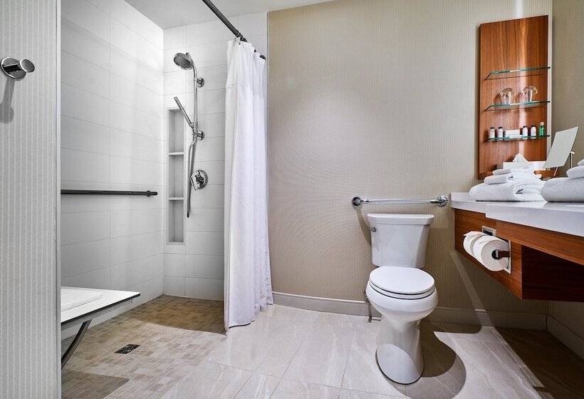 Delta Hotels By Marriott Dartmouth