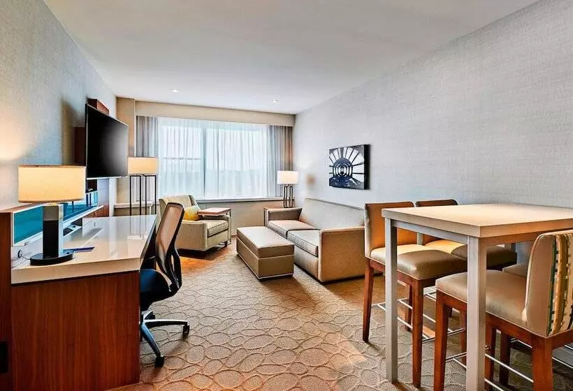 Delta Hotels By Marriott Dartmouth