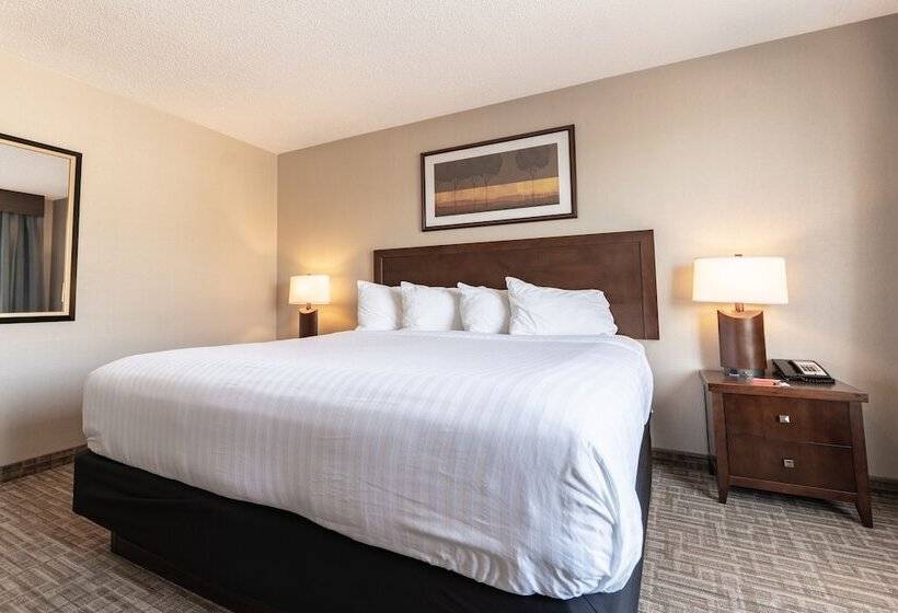 בית מלון כפרי Kelowna & Conference Centre