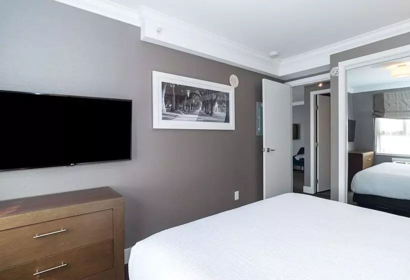 Sandman Hotel Edmonton West