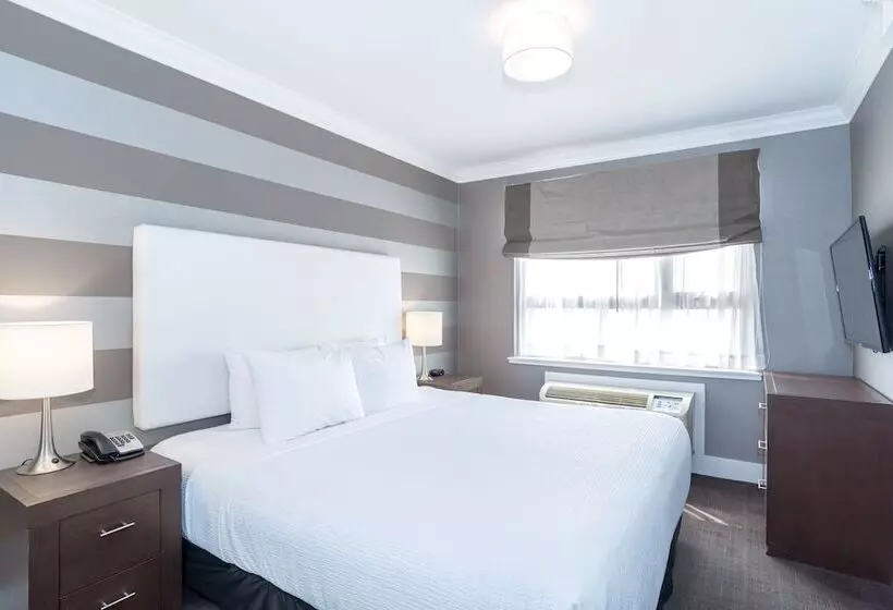 Sandman Hotel Edmonton West