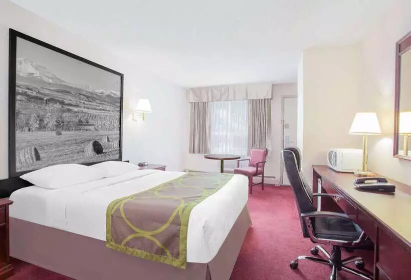 Hotel Super 8 By Wyndham Lethbridge