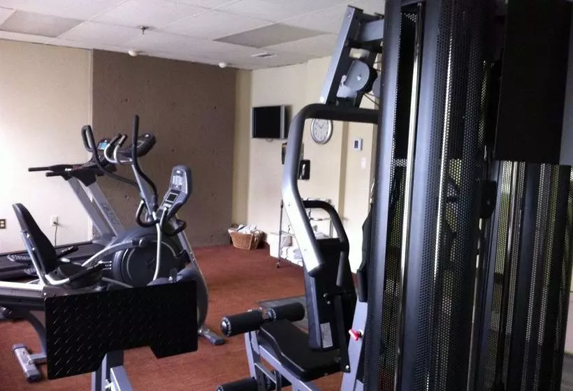 Dartmouth Oceanview Hotel