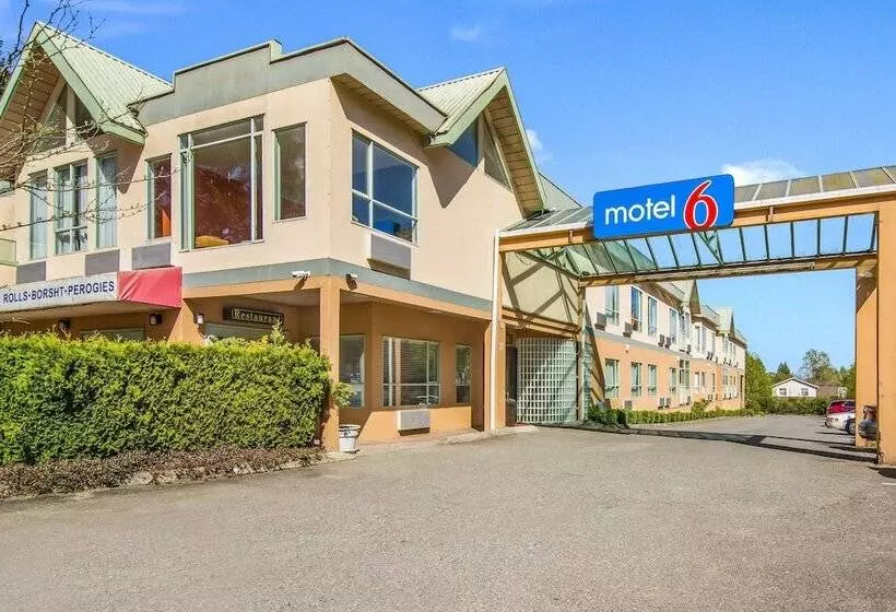 Motel 6 Surrey, Bc