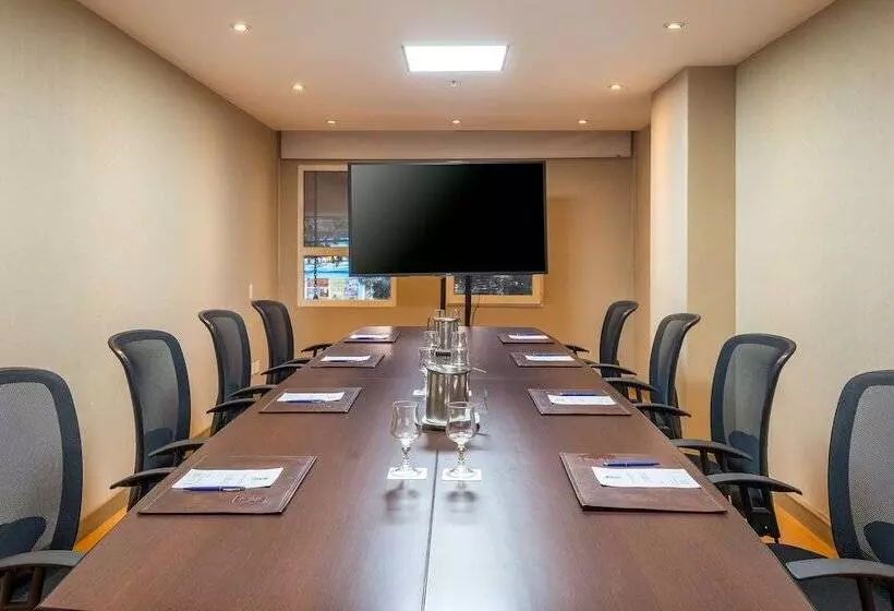 酒店 Dann Carlton Bogota