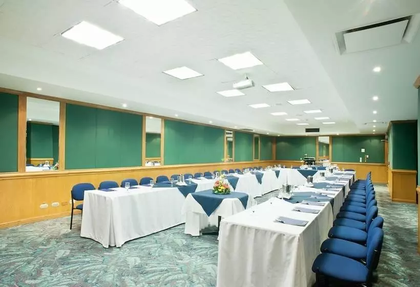 酒店 Dann Carlton Bogota