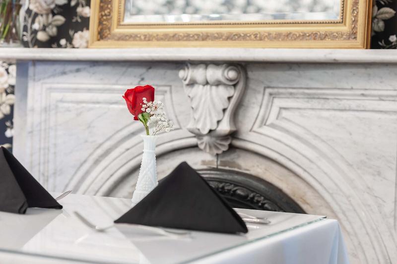 فندق Stone Maiden Inn