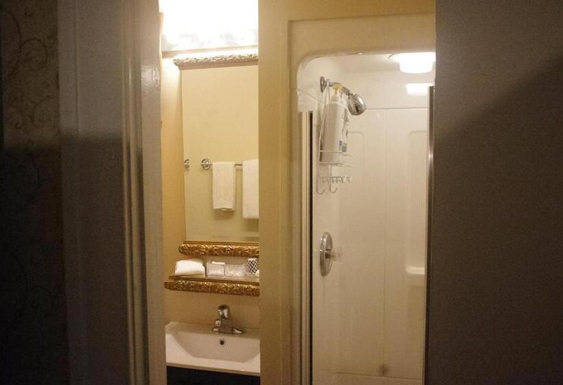 فندق Stone Maiden Inn