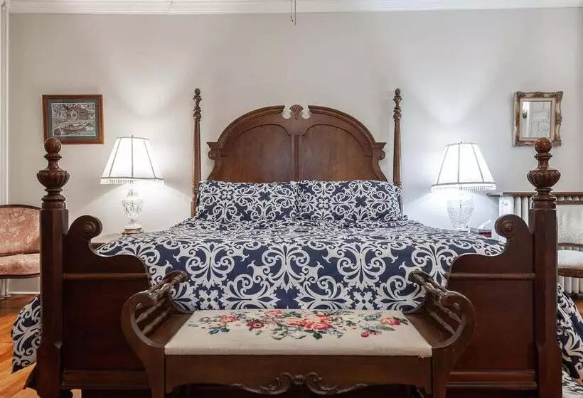 酒店 Stone Maiden Inn