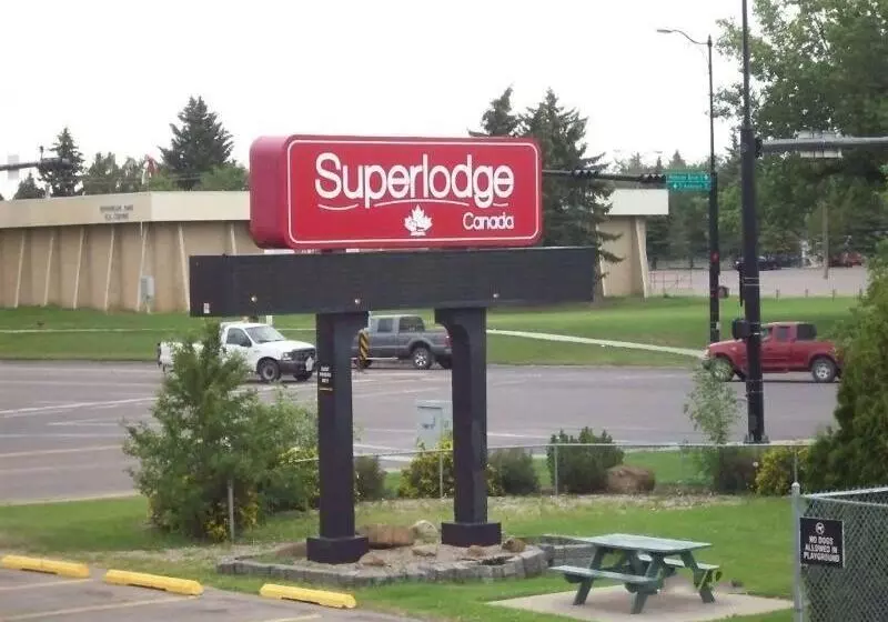 ホテル Superlodge Canada