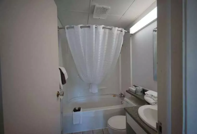 ホテル Superlodge Canada