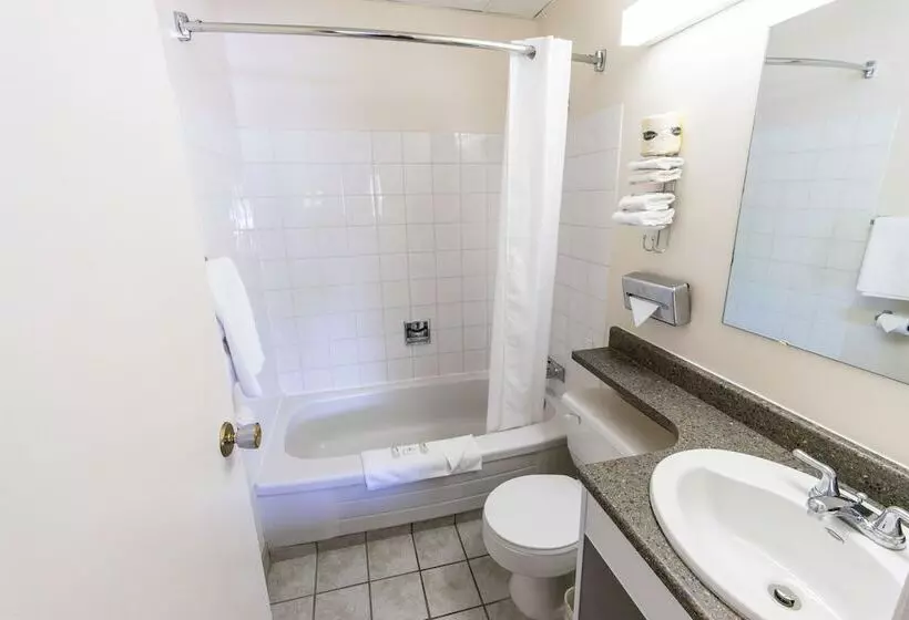 ホテル Superlodge Canada