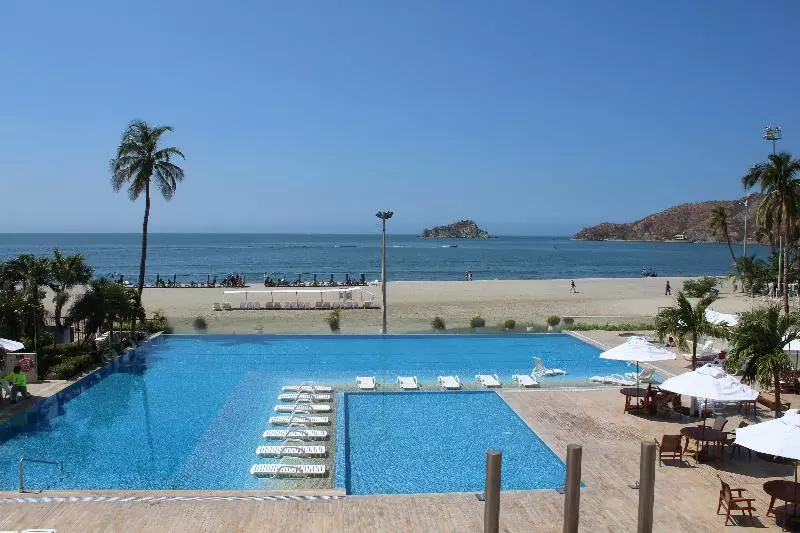 호텔 Tamaca Beach Resort