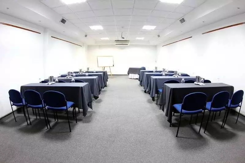 호텔 Tamaca Beach Resort