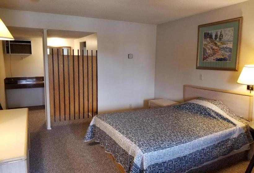 مُتل Slumber Lodge Williams Lake