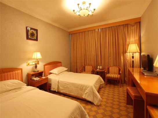 Hotel Capital Airport