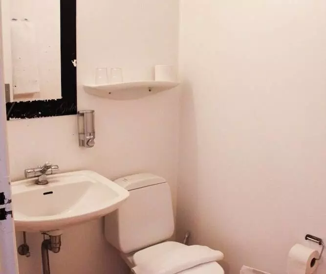 호텔 Krebshuset / Kelz0rdk