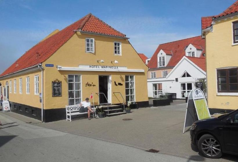 Hotel Marinella