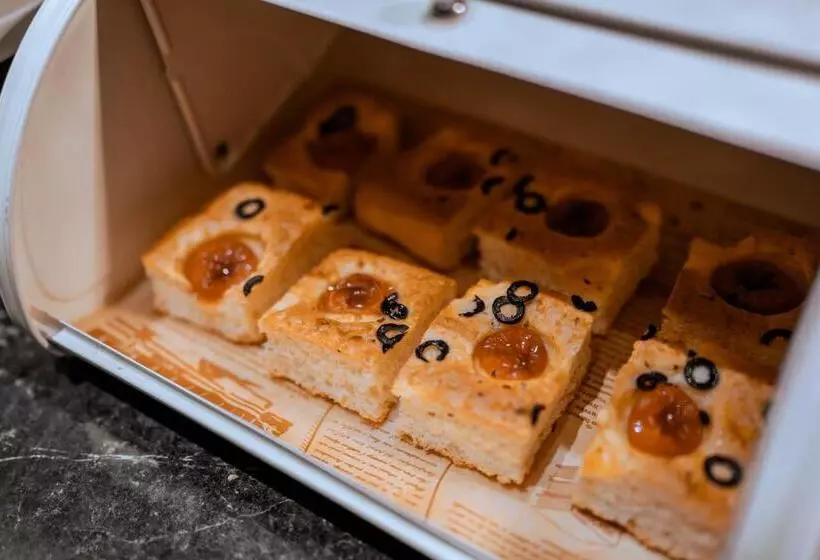 فندق Shangri La Wuhan,close To The Mixc With Three Subway Lines