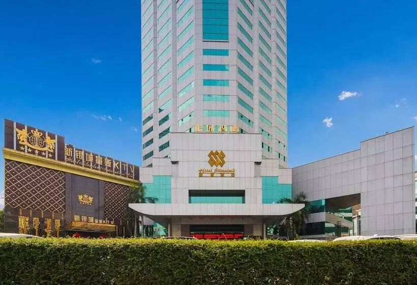 ホテル Silverland