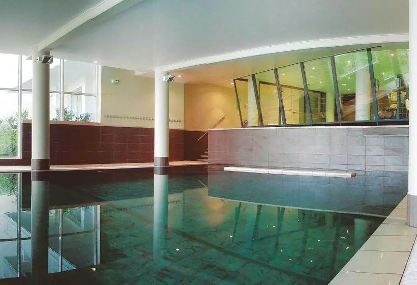 ホテル Alliance Pornic Hôtel Thalasso & Spa