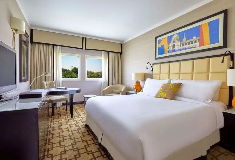 هتل Hilton Cairo Heliopolis