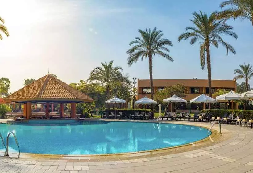 هتل Hilton Cairo Heliopolis
