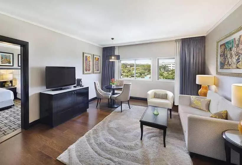 هتل Hilton Cairo Heliopolis