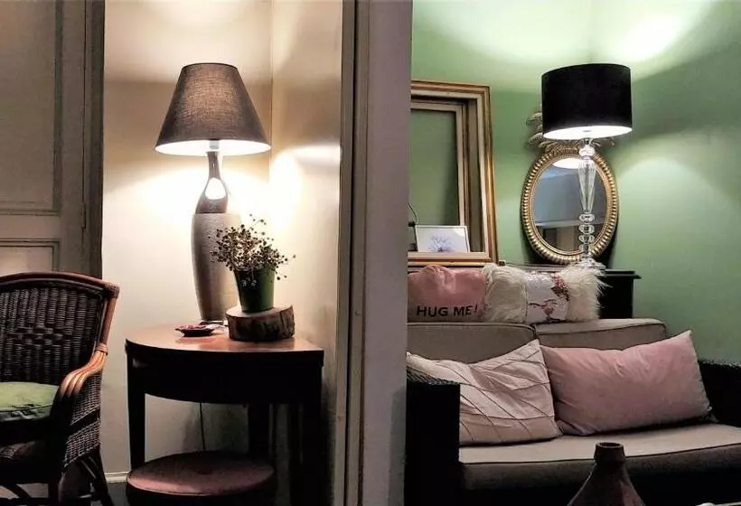 Отель Le Victoria