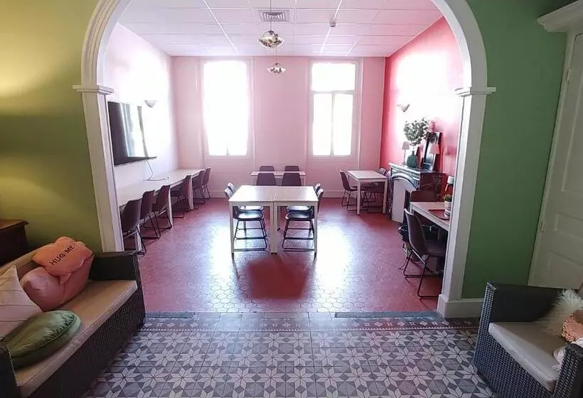 Отель Le Victoria