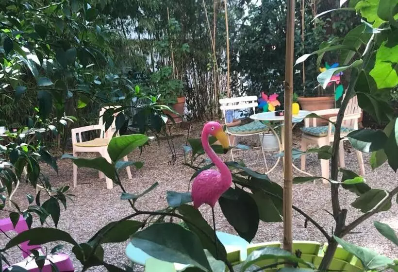 Отель Le Victoria