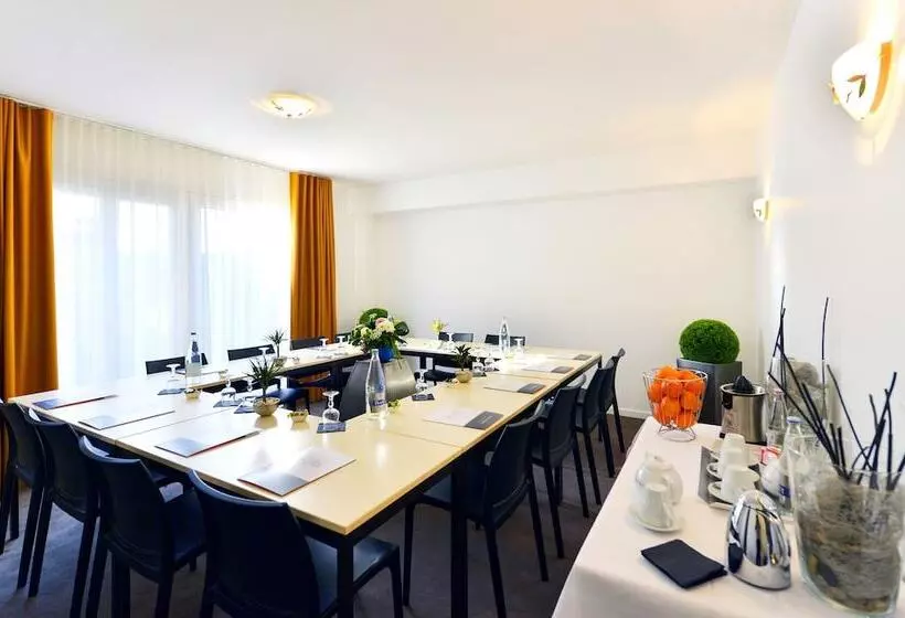 酒店 Logis Beaujoire Hôtel