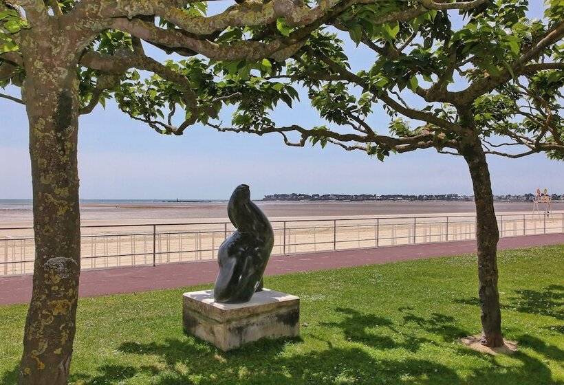 هتل Mercure La Baule Majestic