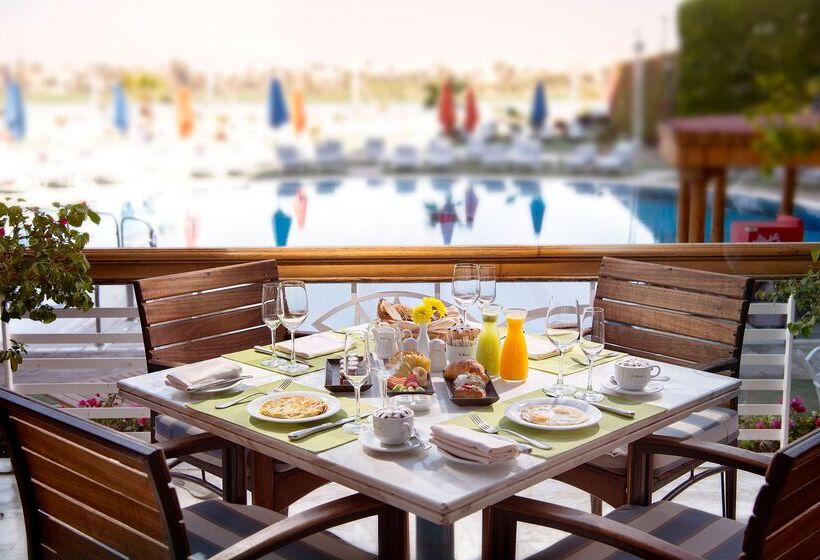 Sonesta St. George Hotel   Convention Center