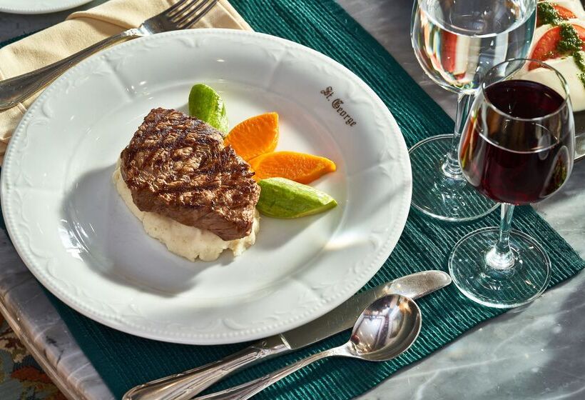 Sonesta St. George Hotel   Convention Center