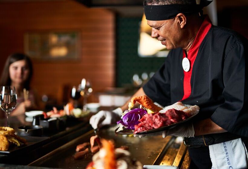 Sonesta St. George Hotel   Convention Center