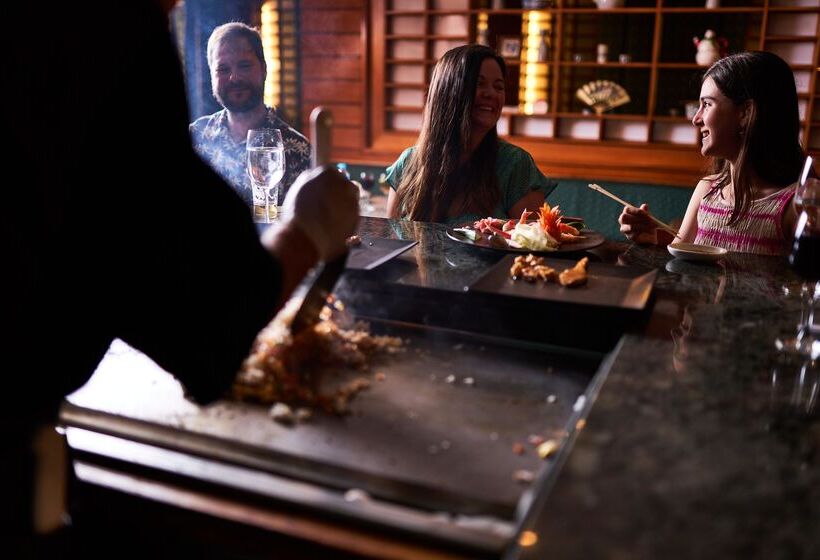 Sonesta St. George Hotel   Convention Center