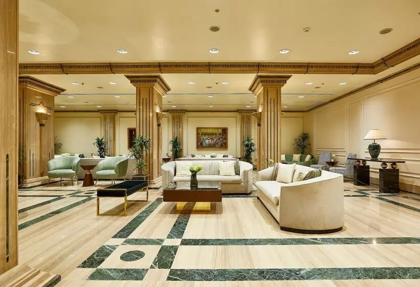 Sonesta St. George Hotel   Convention Center