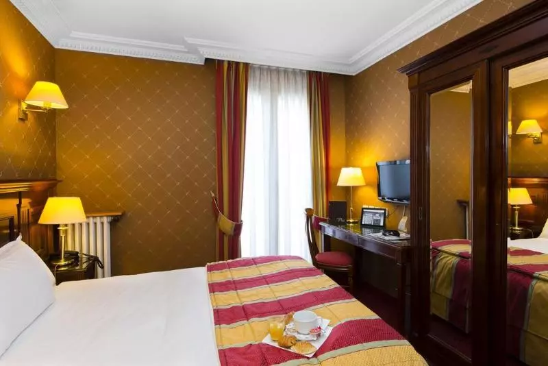 ホテル Hôtel De La Paix