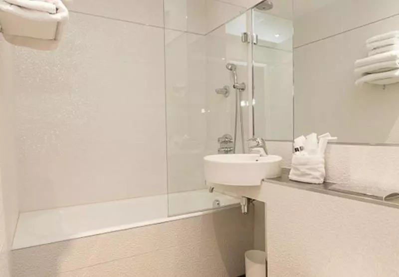 ホテル Hôtel De La Paix