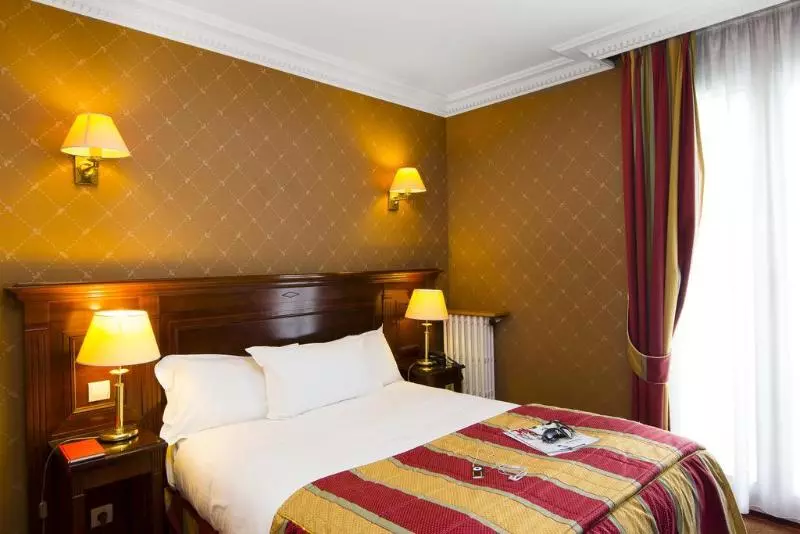 ホテル Hôtel De La Paix