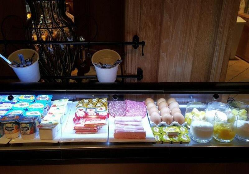 هتل Hôtel De La Paix