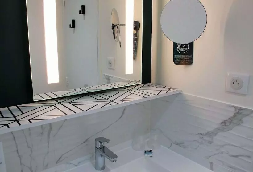 호텔 Hôtel Mercure Lyon Centre Brotteaux